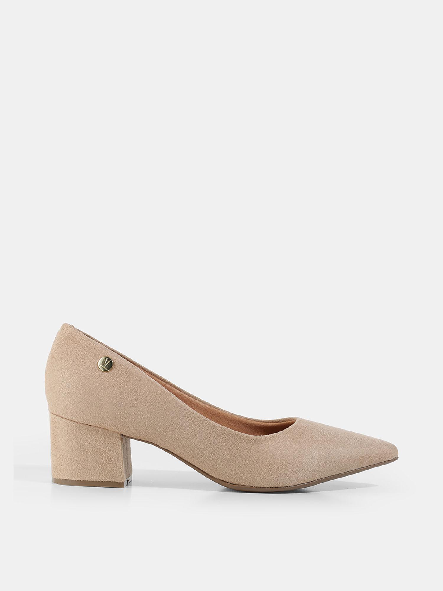 beige solid-plain pointed toe block heels