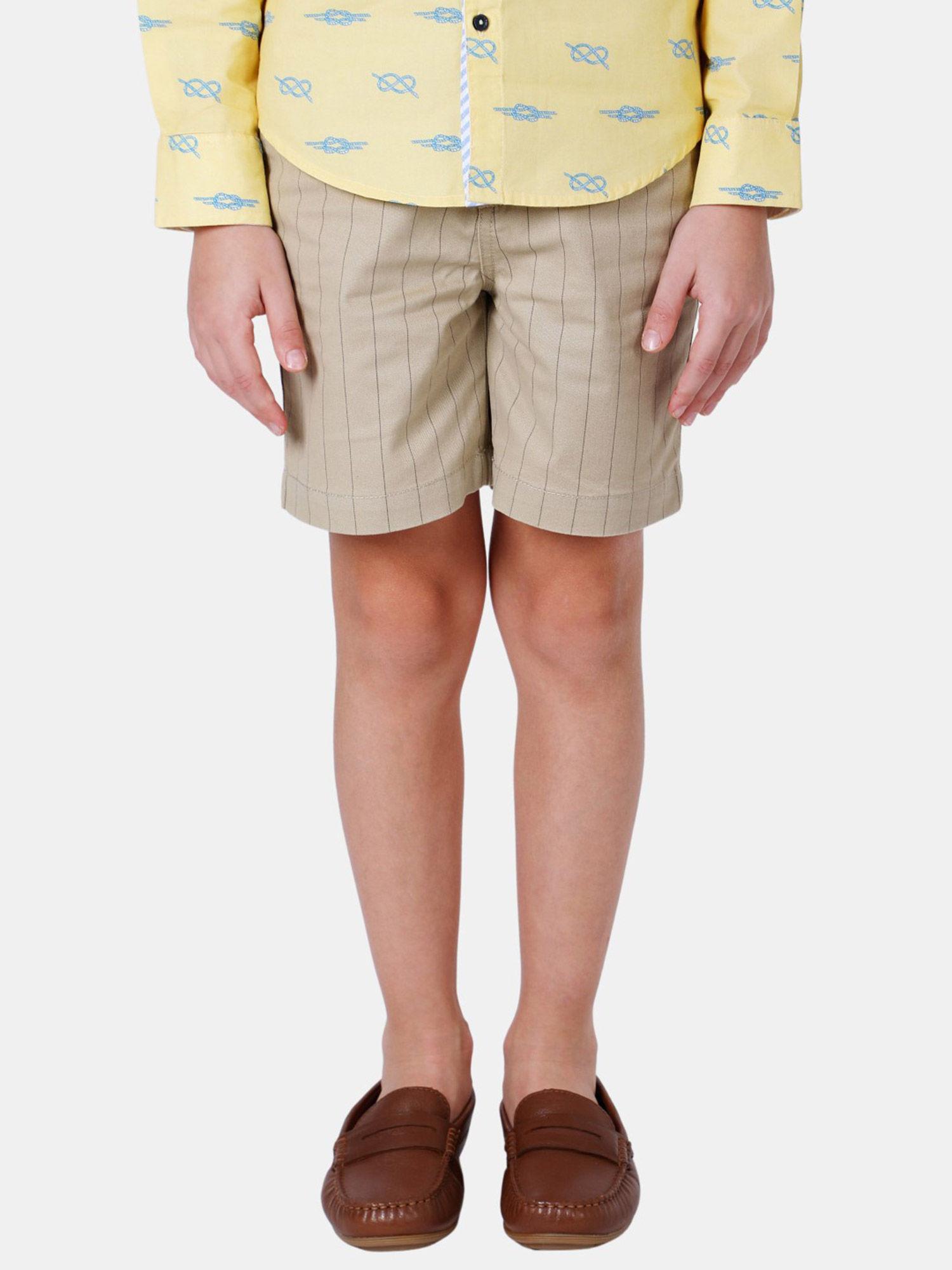 beige stripes shorts