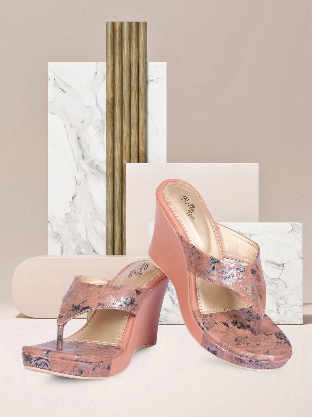 bella toes pink & silver-toned printed wedge sandals