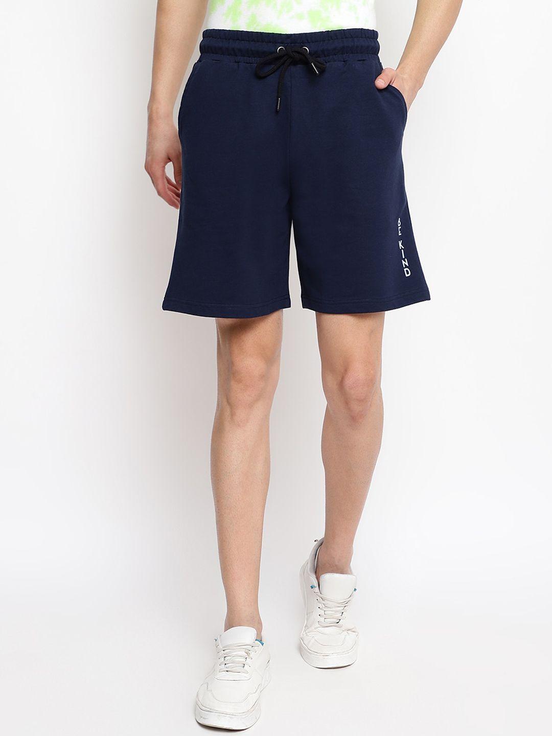 belliskey men navy blue printed high-rise shorts