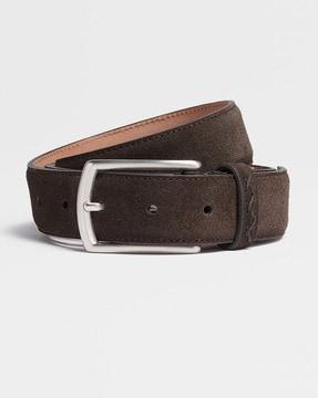 belt with buckle closure