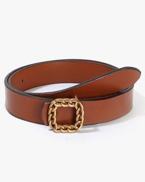 belt with plaque buckle closure