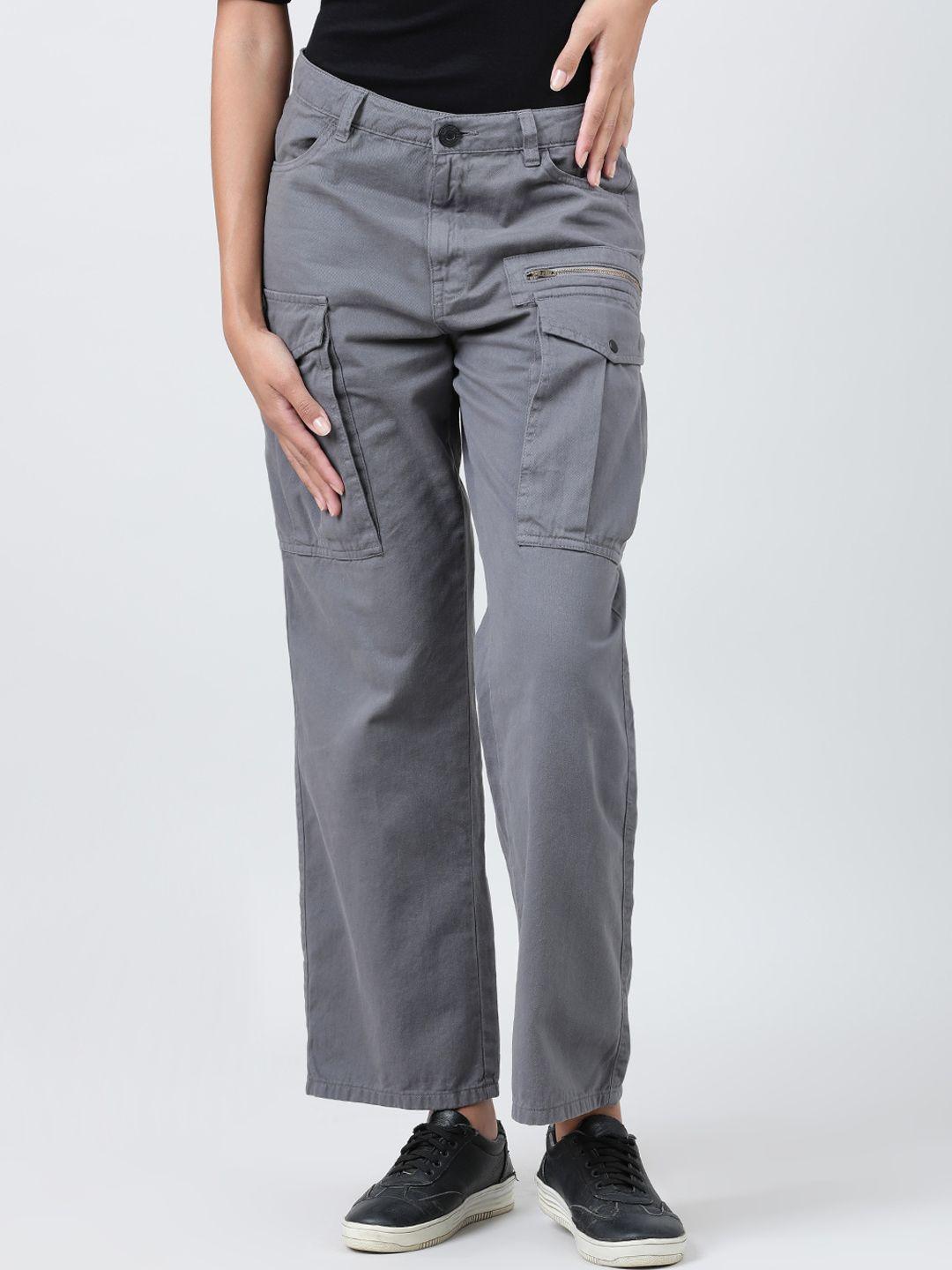 bene kleed women straight fit mid-rise cotton cargos trouser