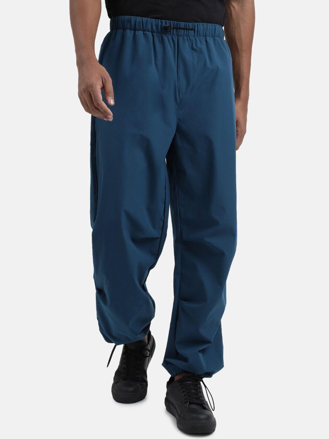 bene kleed unisex mid rise parachute fit trousers