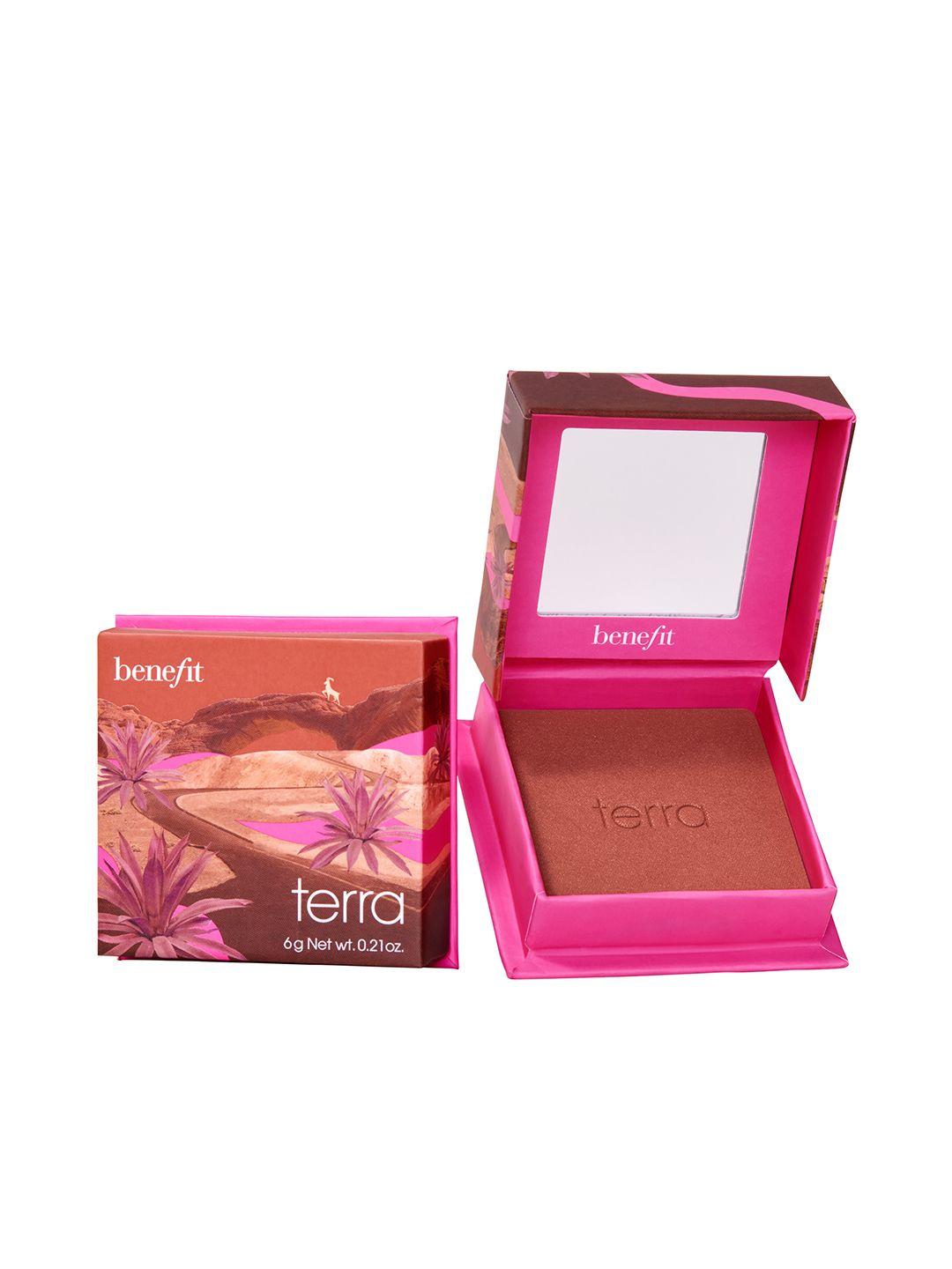 benefit cosmetics smudge-proof soft shimmer finish golden brick-red blush 6 g - terra