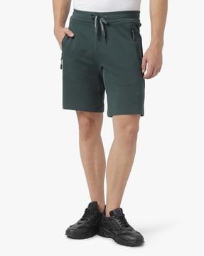 bermuda shorts with zipped pockets