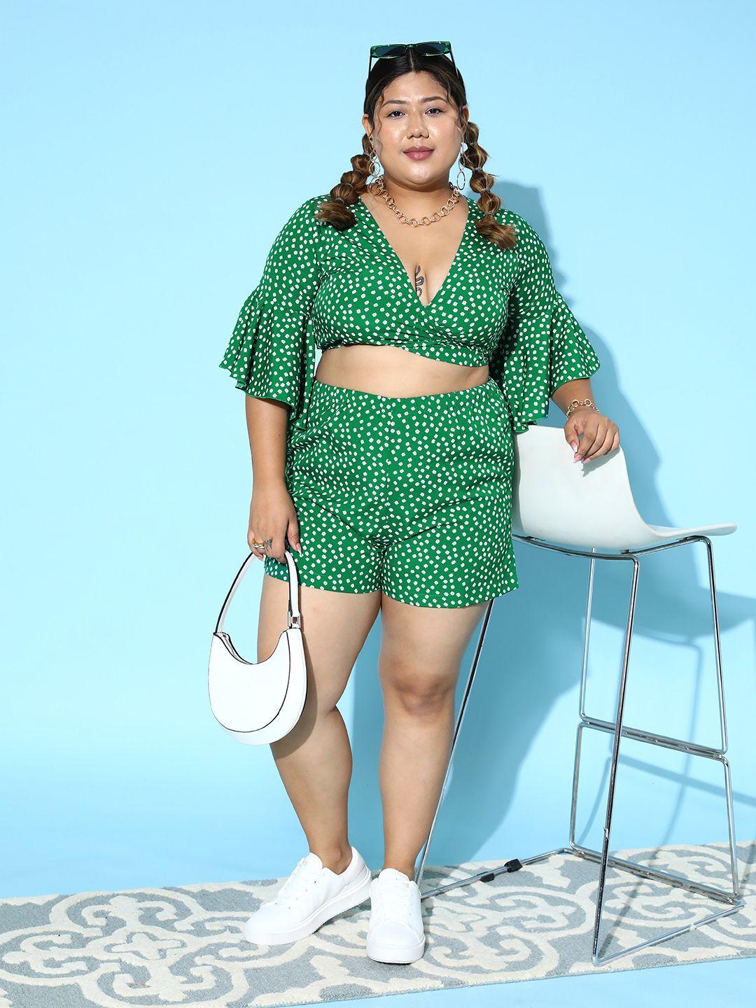 berrylush curve women plus size printed top & shorts