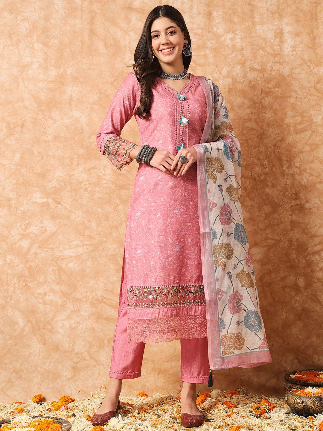 besucher floral printed v-neck straight kurta with trousers dupatta