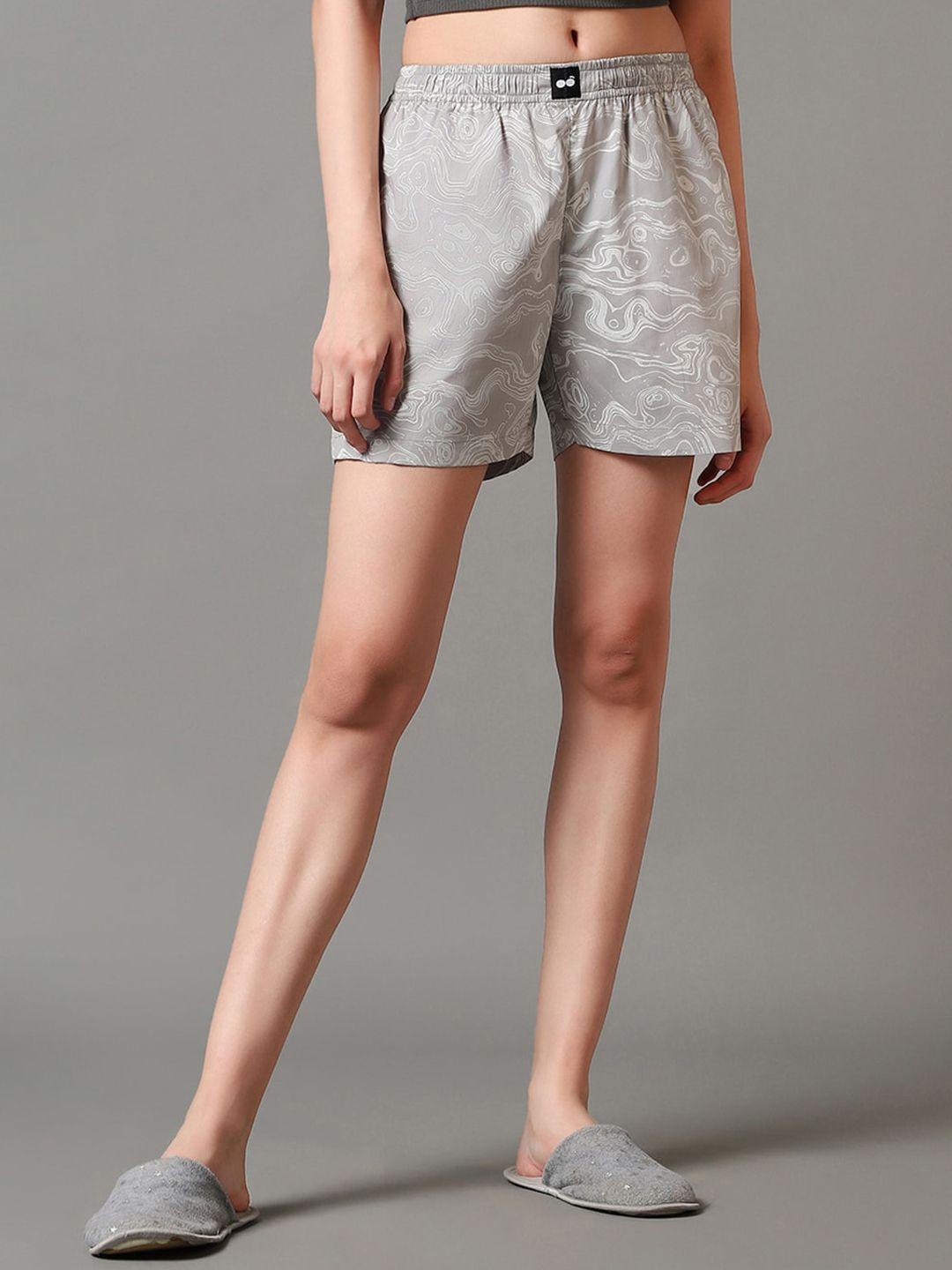 bewakoof women grey mid rise abstract printed cotton lounge shorts