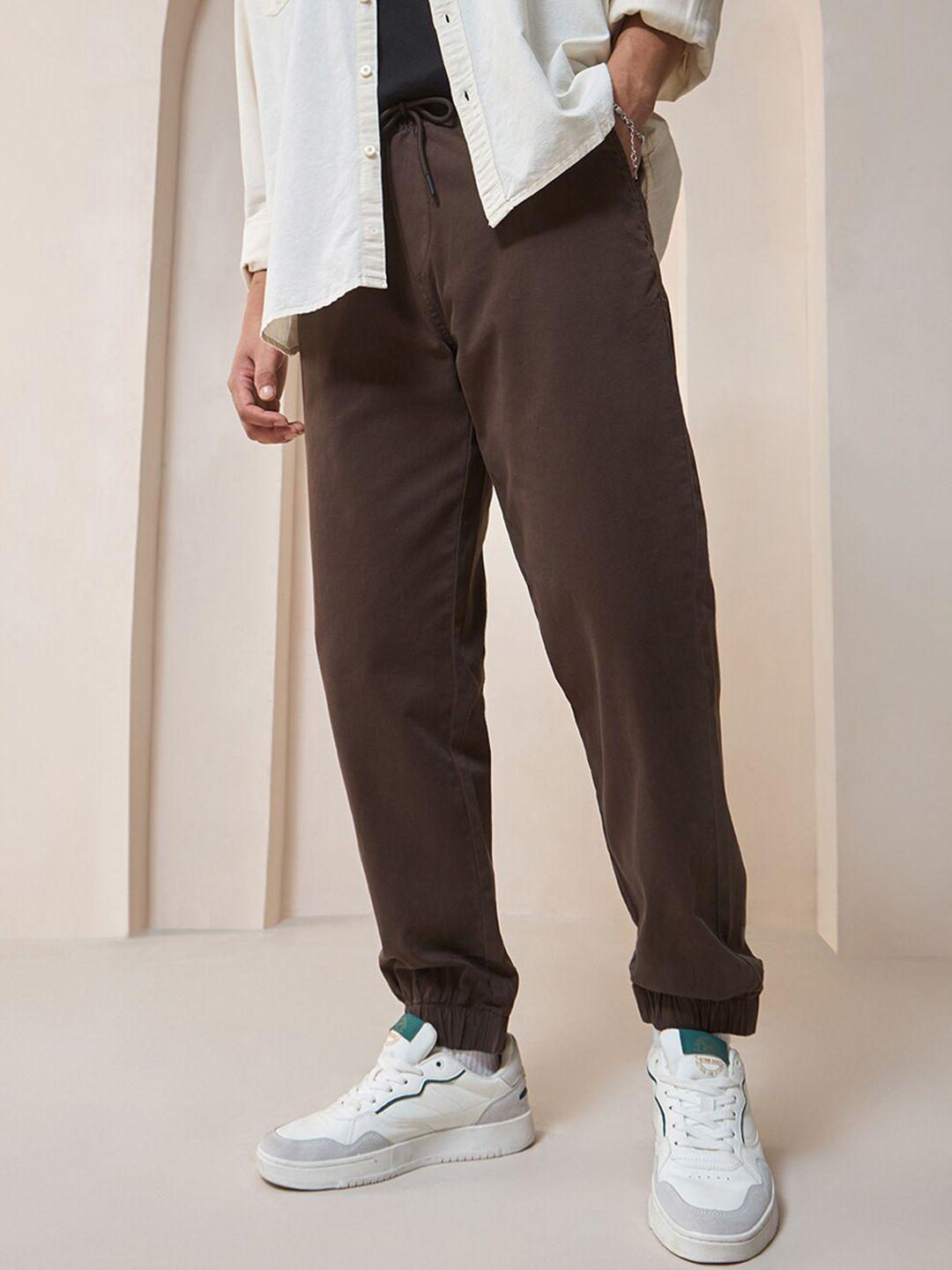 bewakoof men cotton joggers