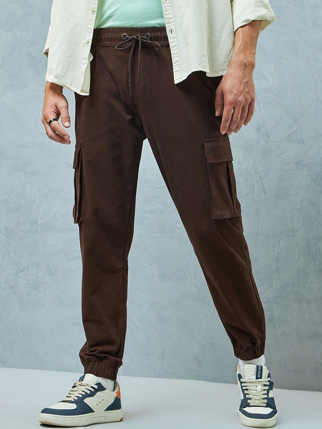 bewakoof men mid-rise loose fit oversized cargo trousers