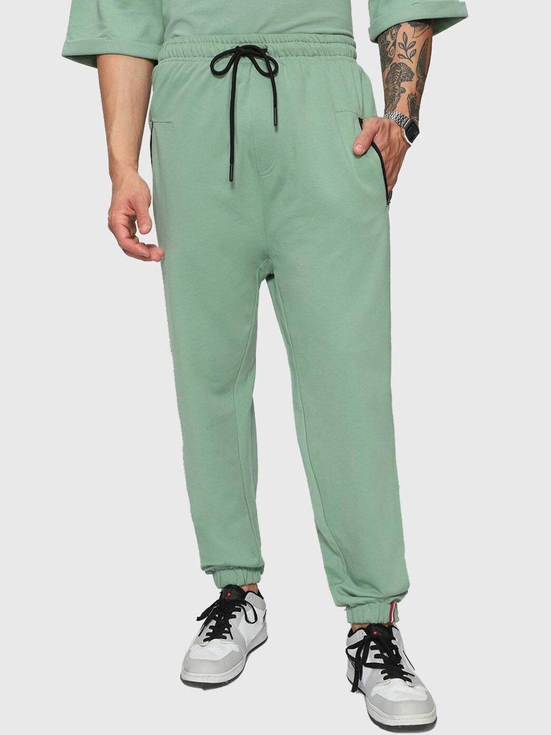 bewakoof men relaxed-fit cotton joggers