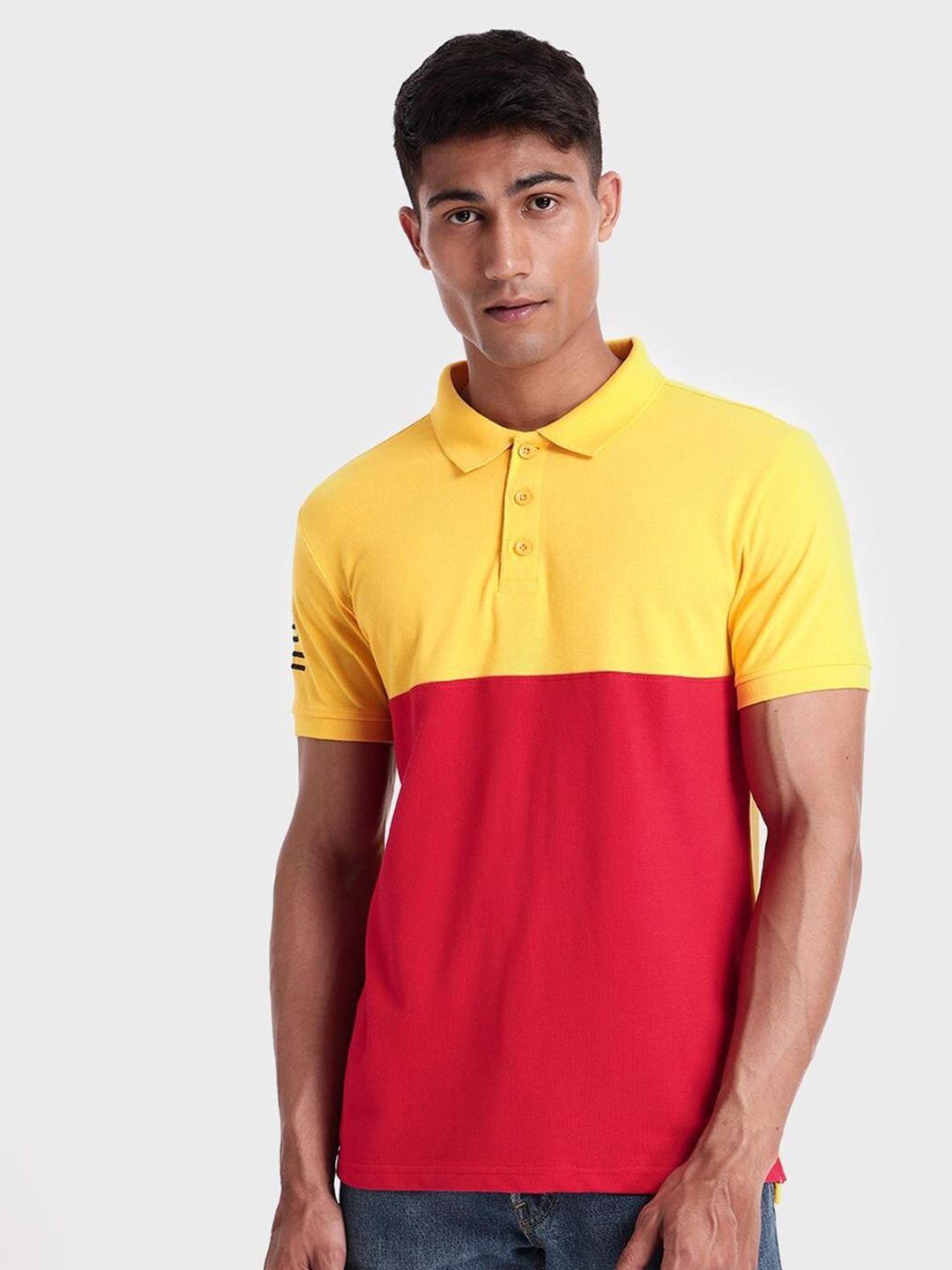 bewakoof men yellow & red colourblocked polo collar cotton t-shirt