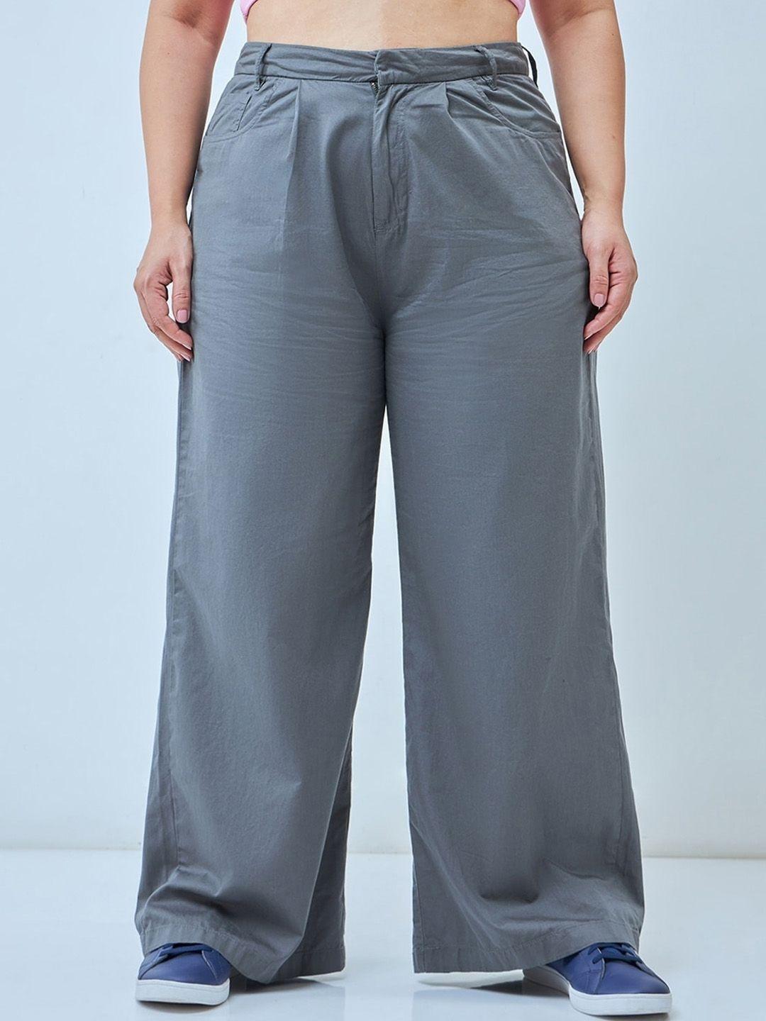 bewakoof plus women plus size super loose fit mid-rise cotton parallel trousers