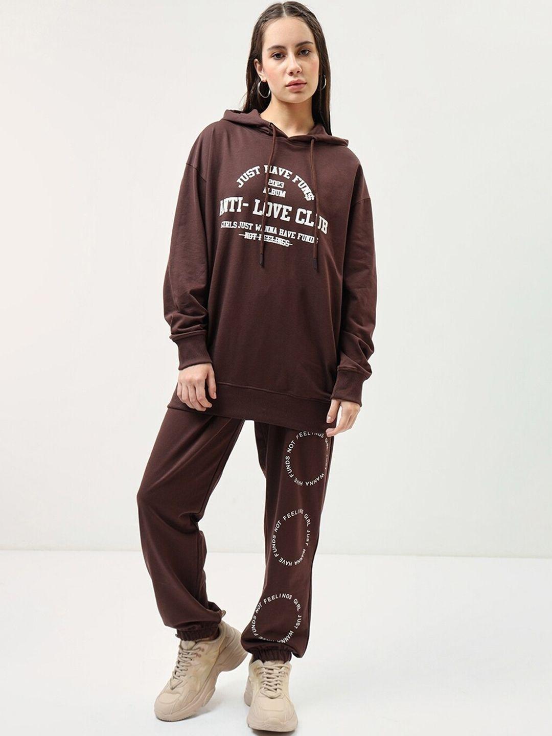 bewakoof typography printed sweatshirt with joggers co-ords