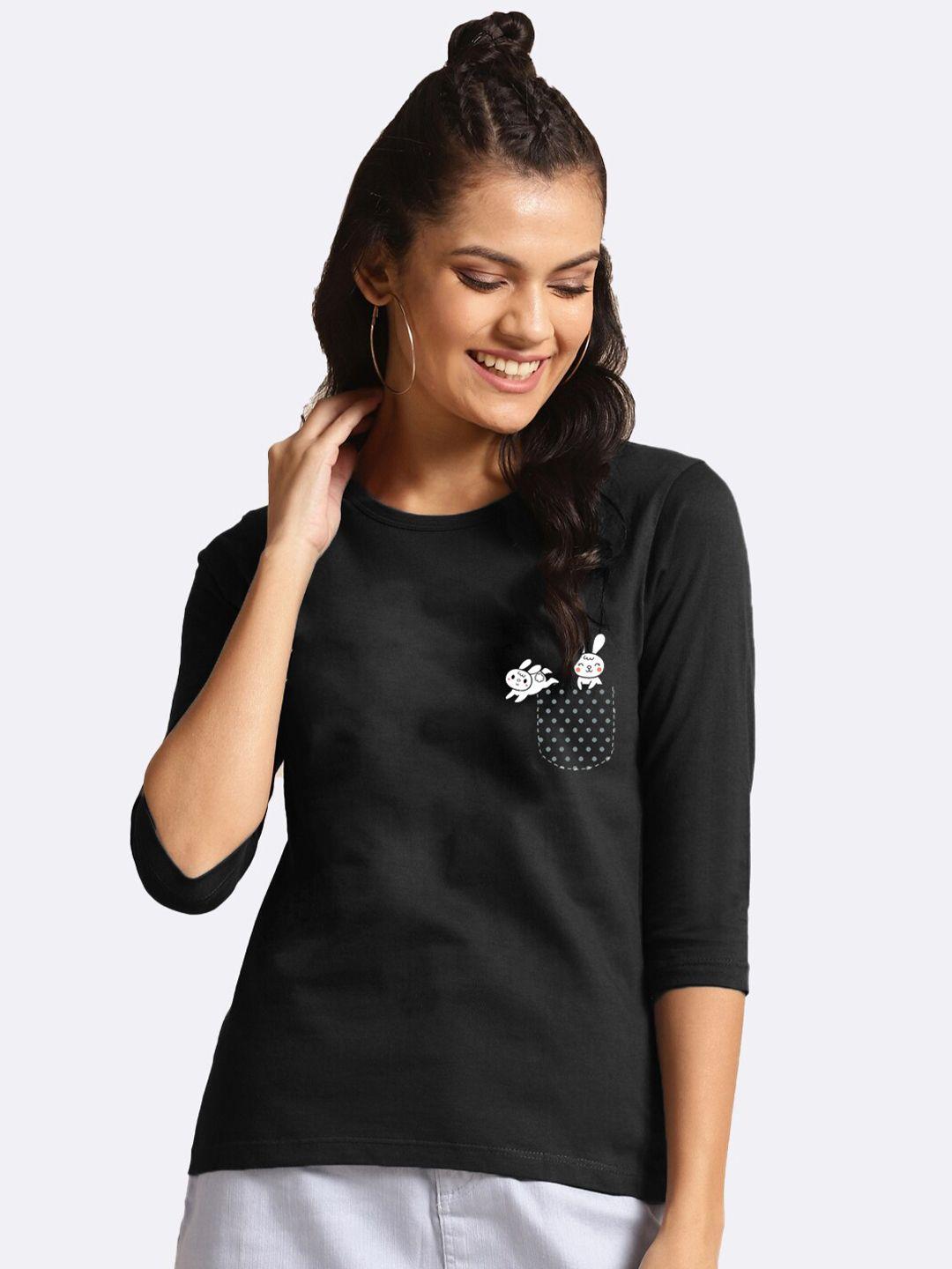 bewakoof women black printed pure cotton slim fit t-shirt