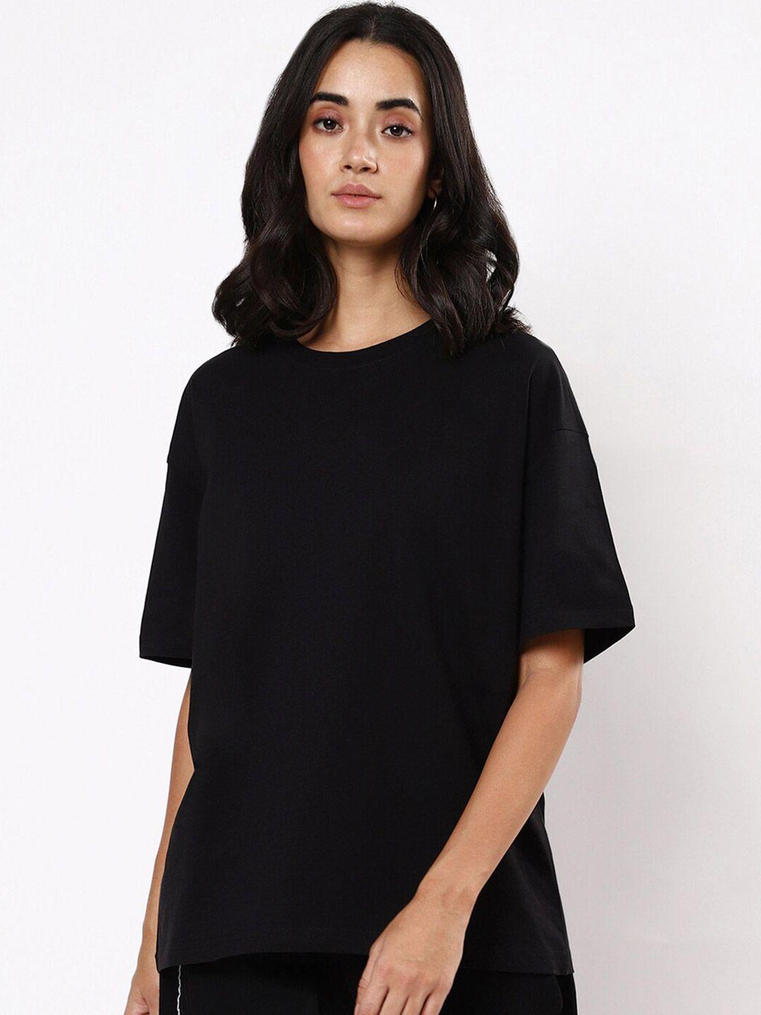 bewakoof women black solid  drop-shoulder sleeves loose t-shirt