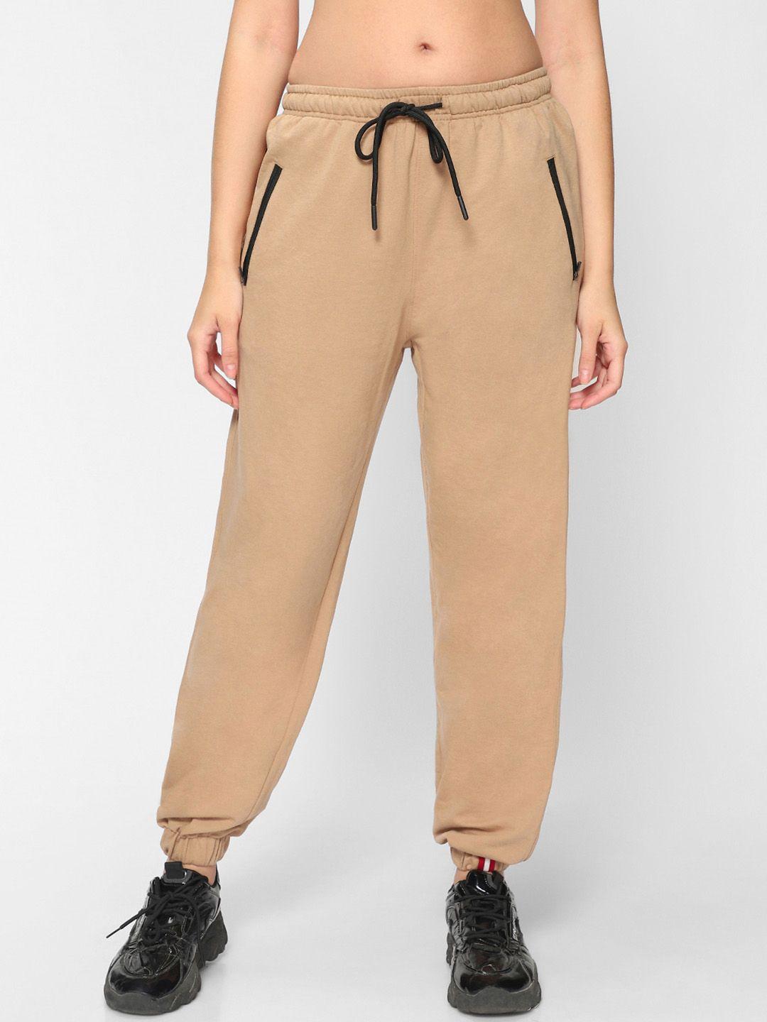 bewakoof women cotton regular-fit joggers track pants