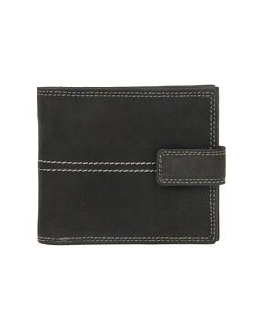 bi-fold wallet with button closure