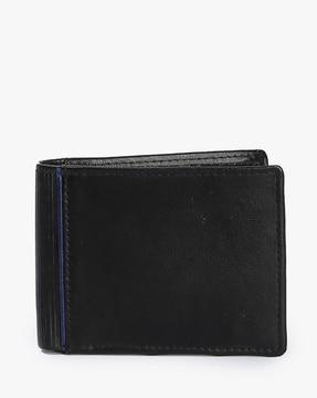 bi-fold wallet with flap pocket