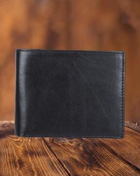 bi-fold wallet with multiple card slots