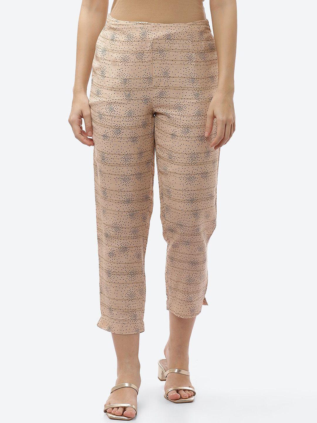 biba women beige textured printed urban slim fit trousers