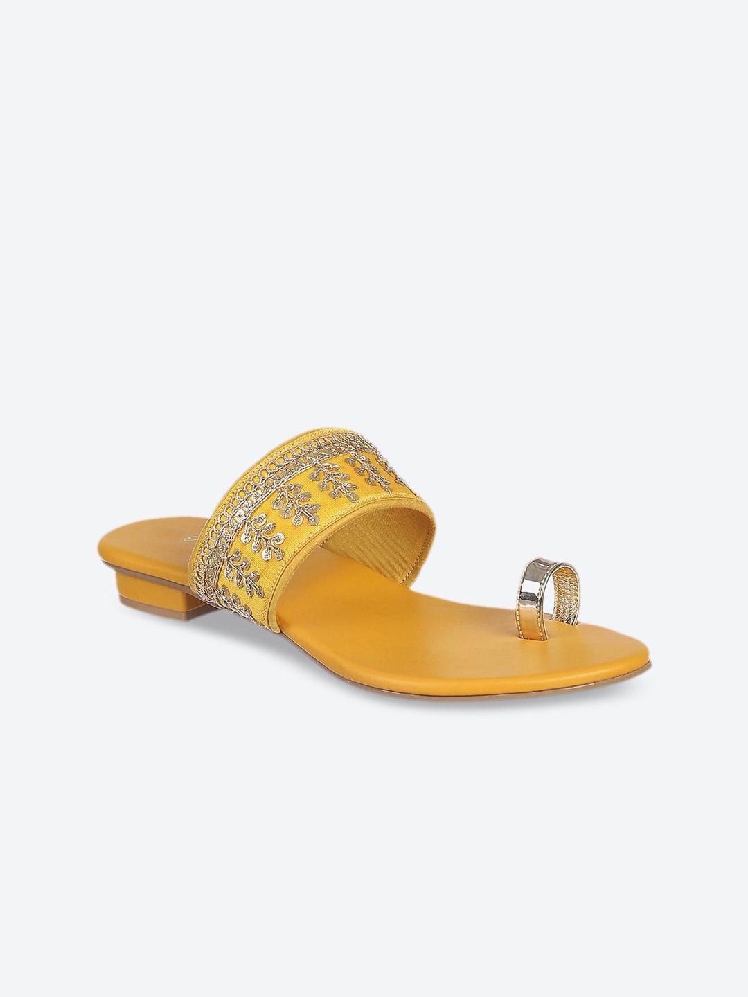 biba women yellow embellished ethnic one toe flats