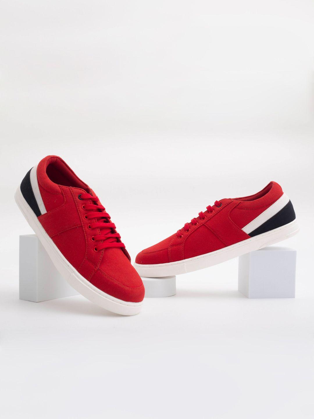 big fox men colourblocked lightweight sneakers