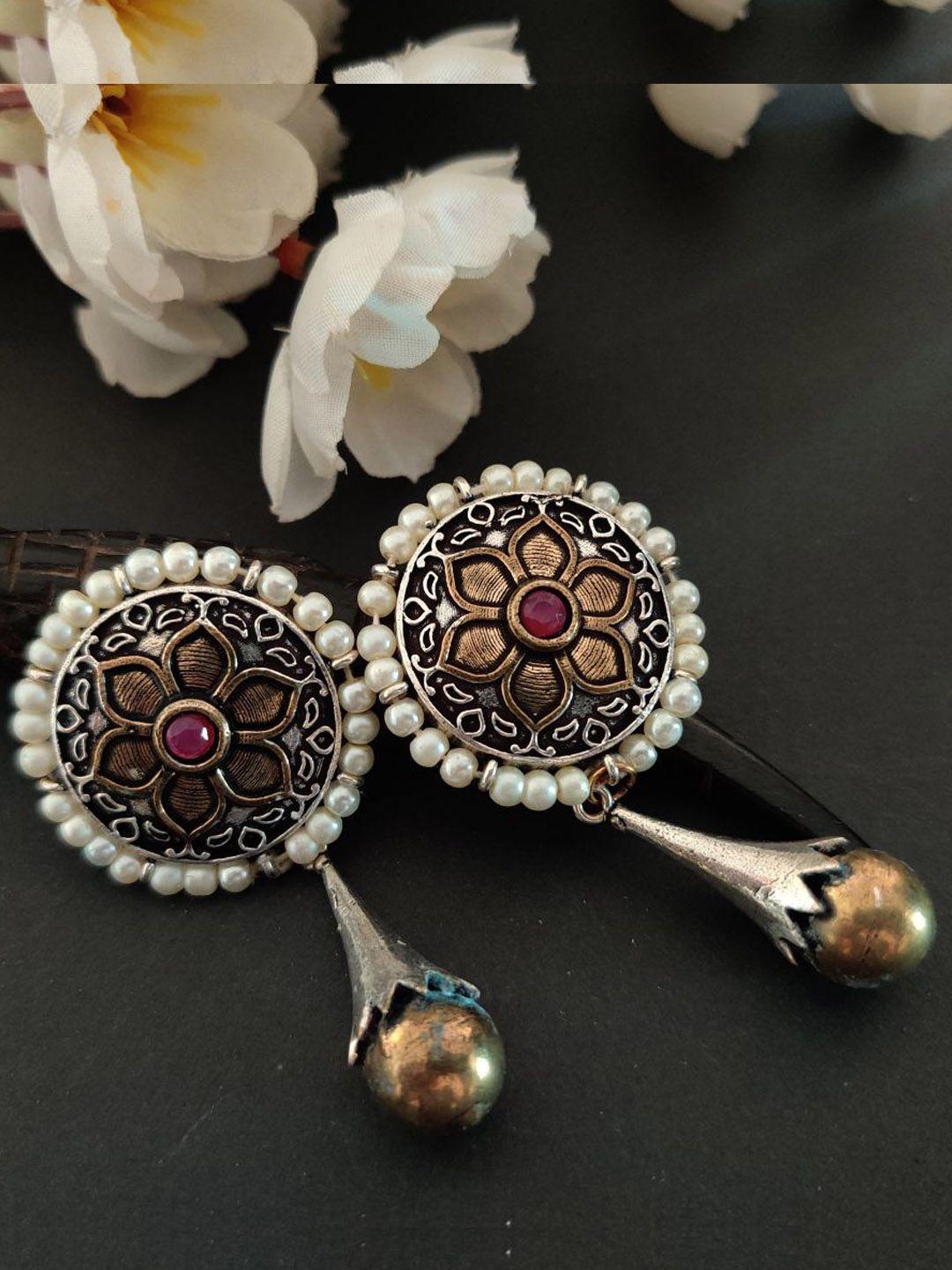binnis wardrobe silver-toned contemporary drop earrings