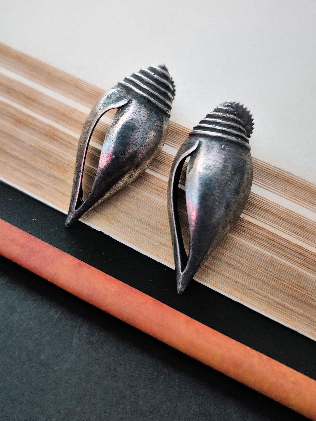 binnis wardrobe silver-toned contemporary stud earrings
