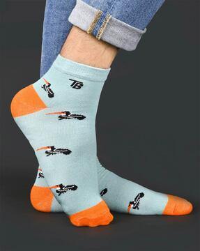 bird print ankle-length socks