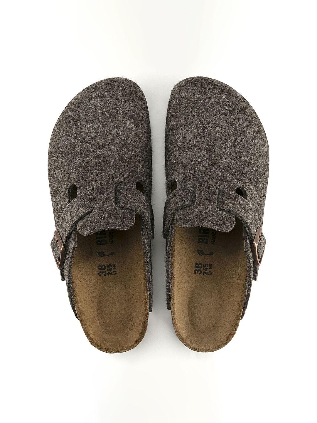 birkenstock unisex brown clogs narrow width sandals