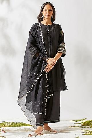 black appliques embroidered kurta set for girls