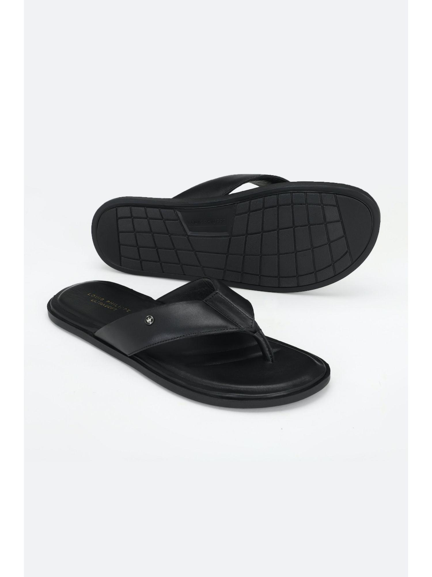 black flip flops