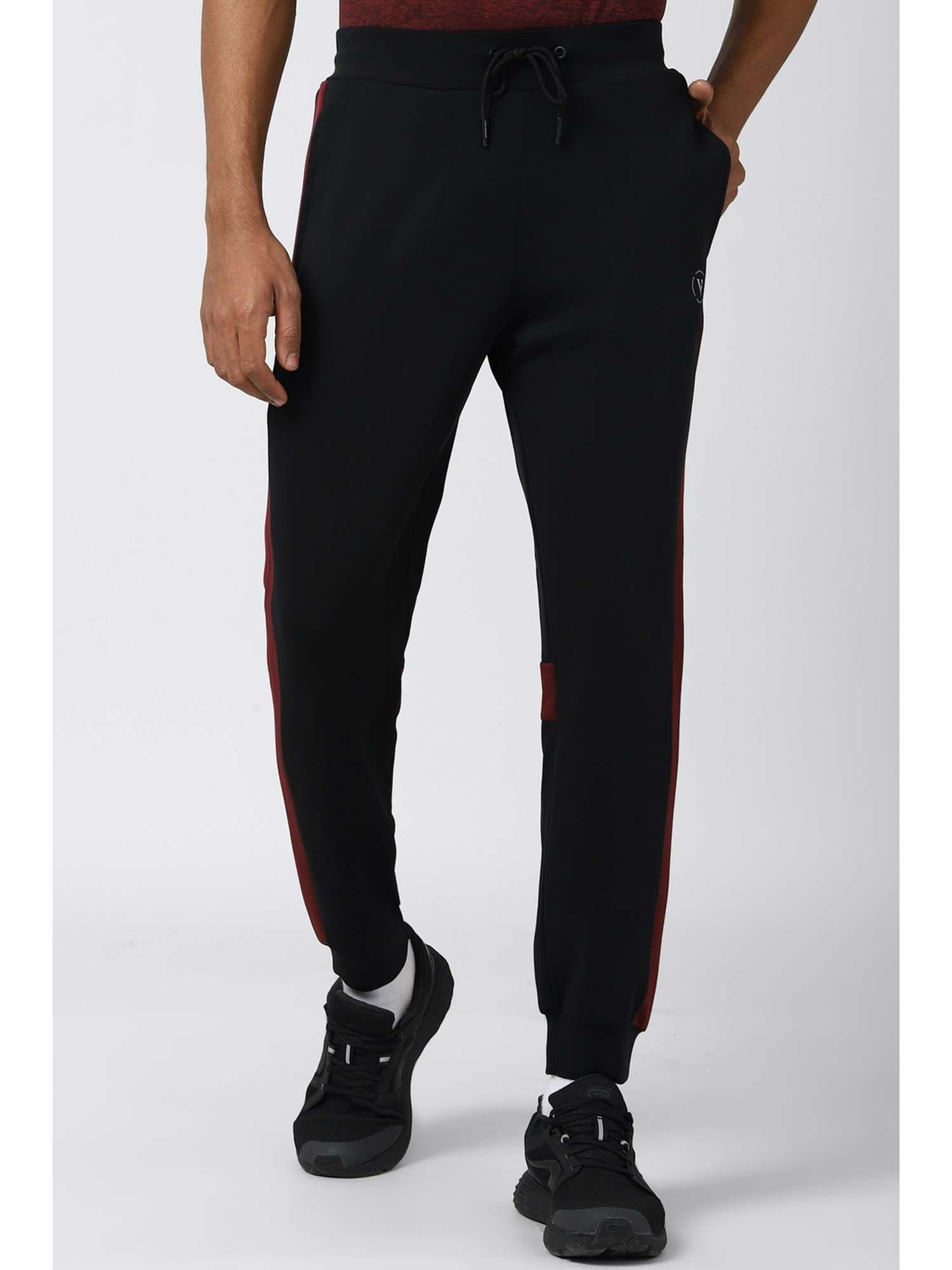 black jogger pants