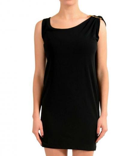 black sleeveless sheath dress