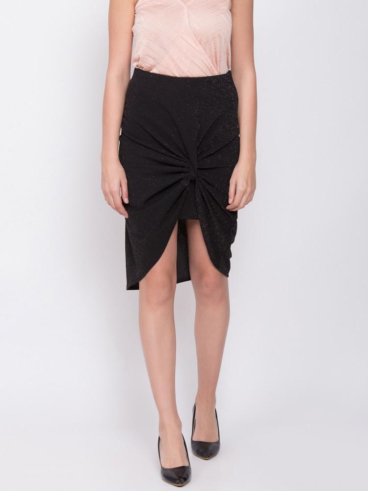 black slim fit skirt