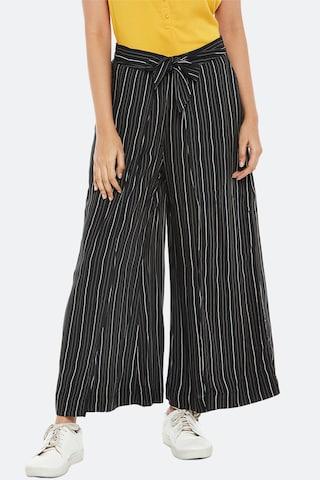 black stripe ankle-length casual women flared fit bottom