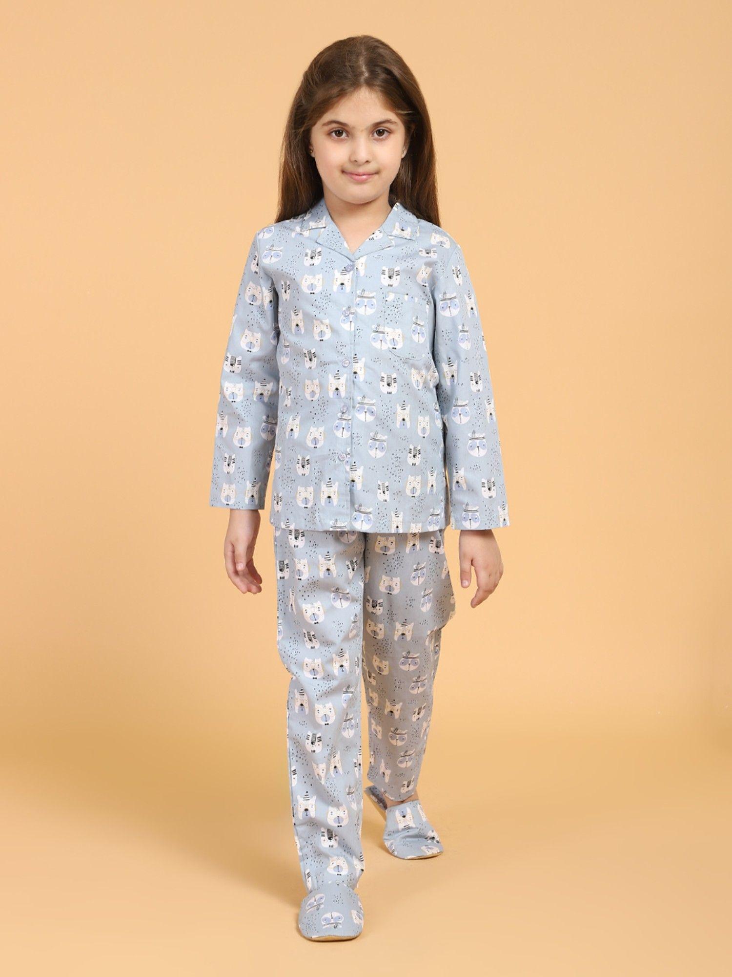 black & grey full sleeves solid top and pyjama set with slippers (set of 3)