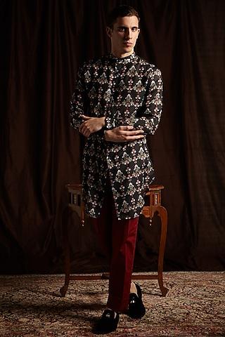 black & maroon printed kurta set