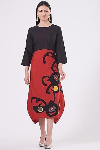 black & red cocoon dress