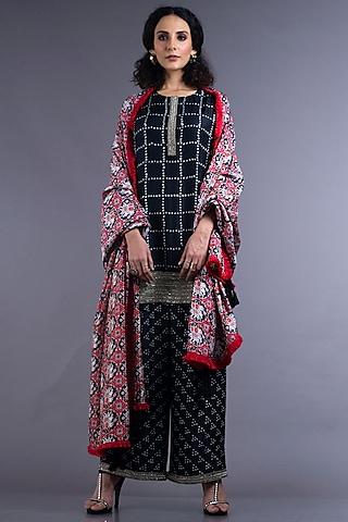 black & red embroidered kurta set