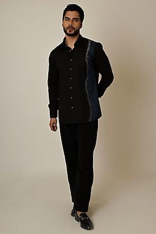 black & teal color-blocked giza cotton threadwork shirt
