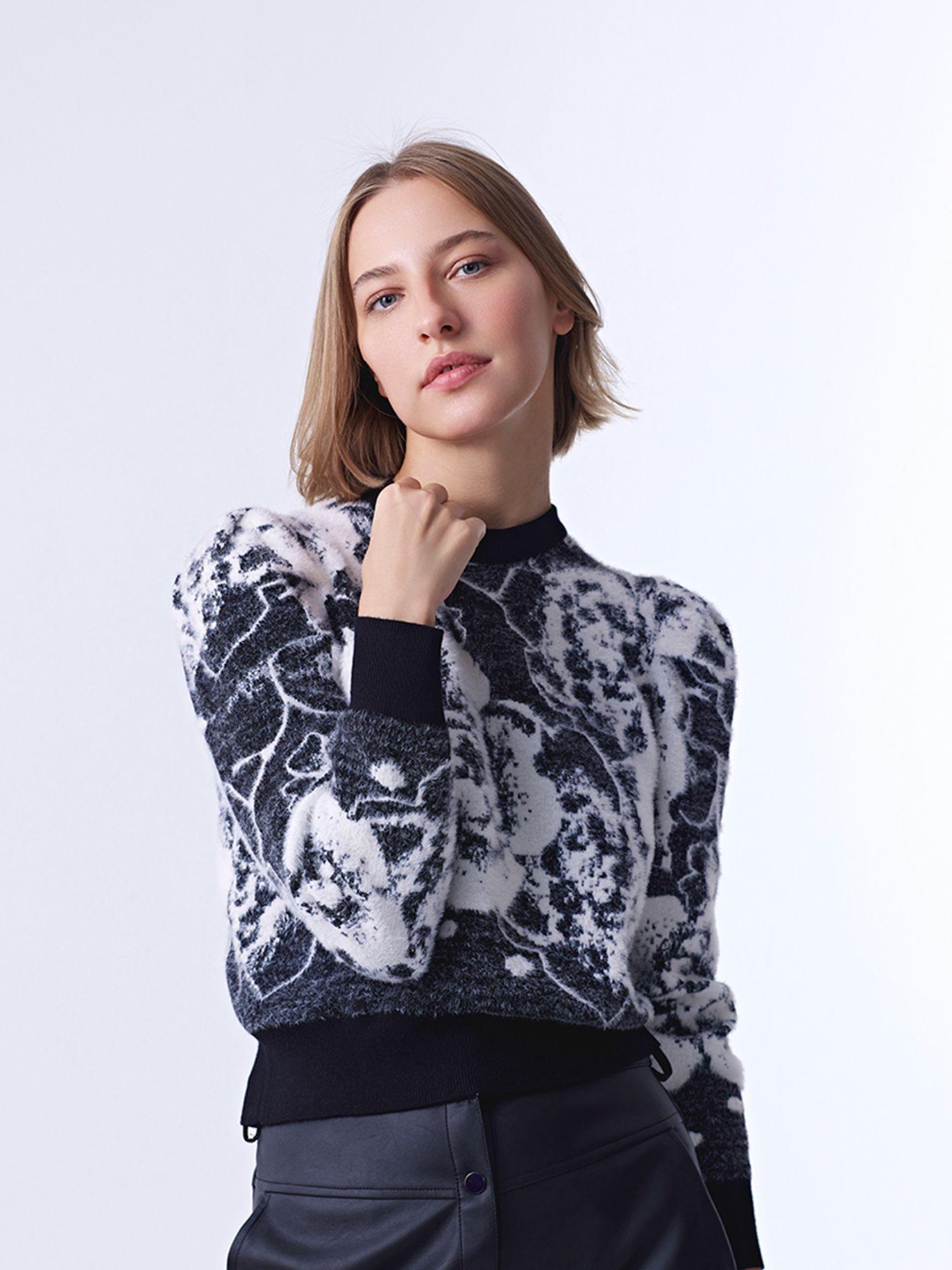 black & white floral full sleeves round neck sweater