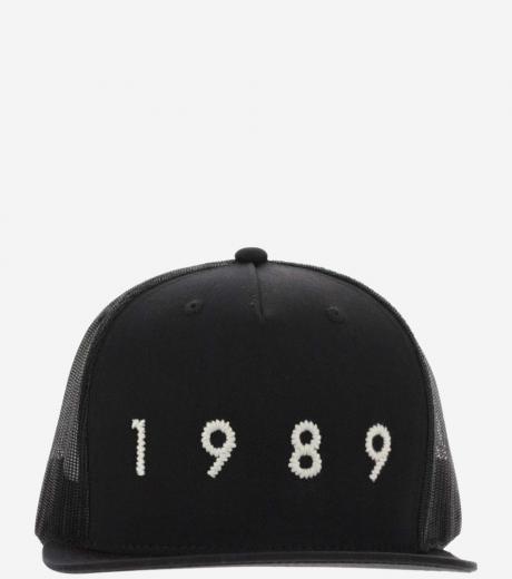 black 1989 baseball cap