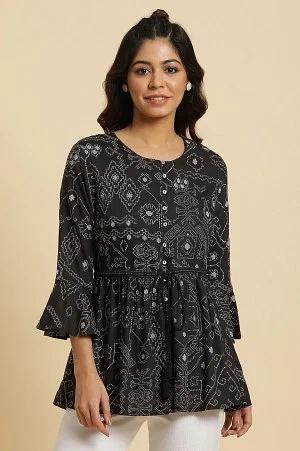 black a-line peplum printed top