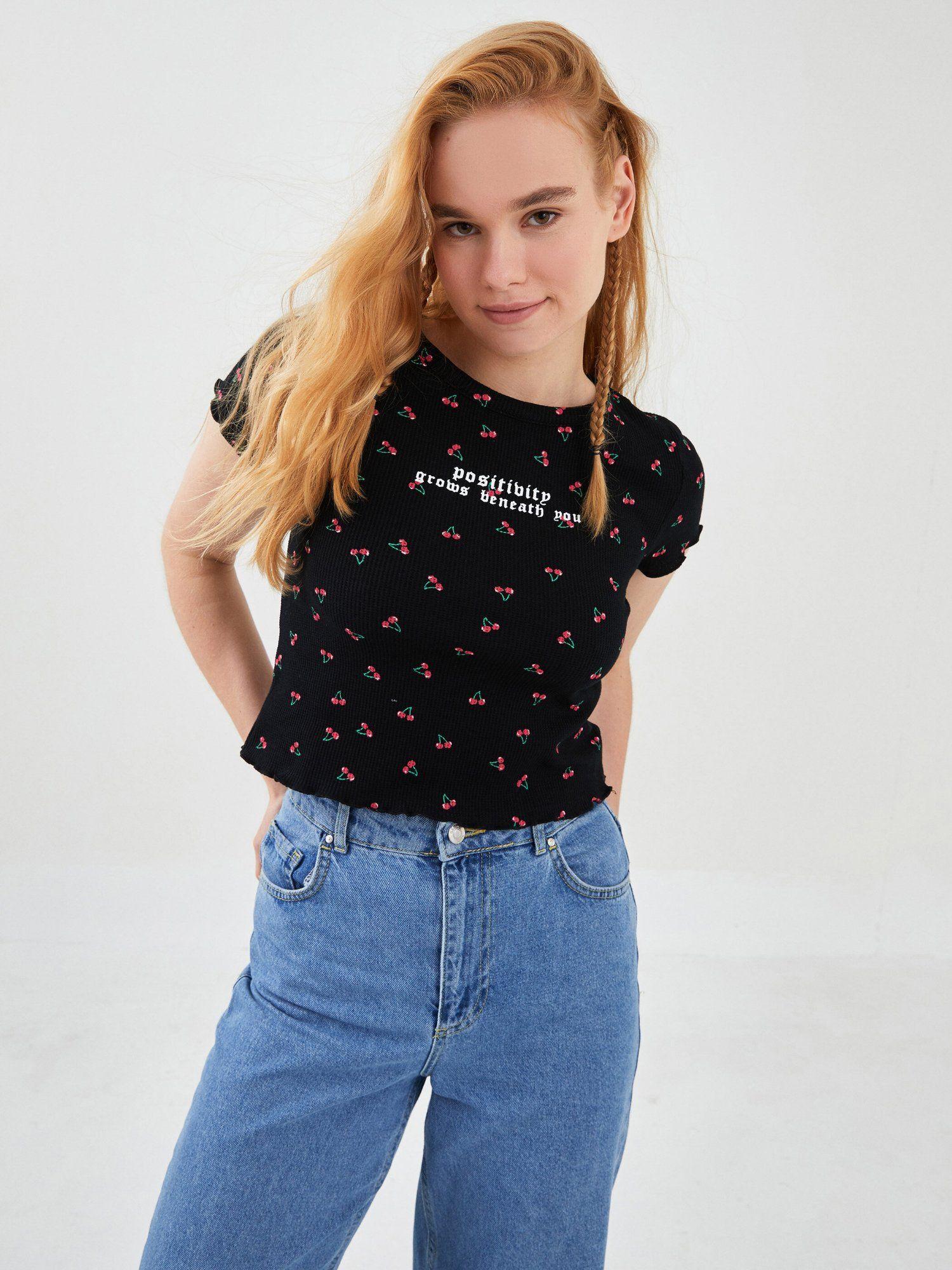 black all over cherry printed t-shirt