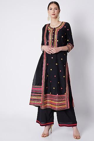 black applique embroidered kurta set