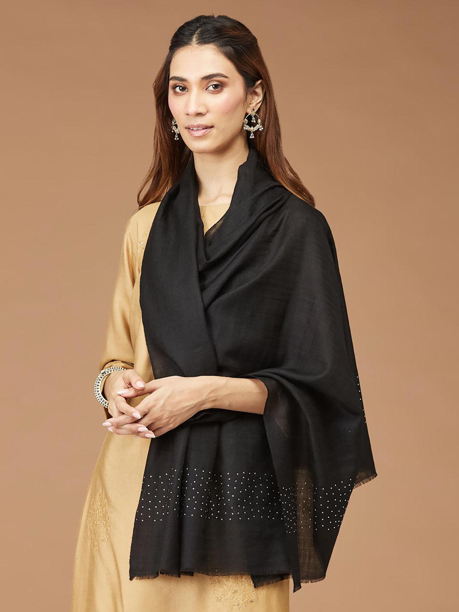 black cashmere stole