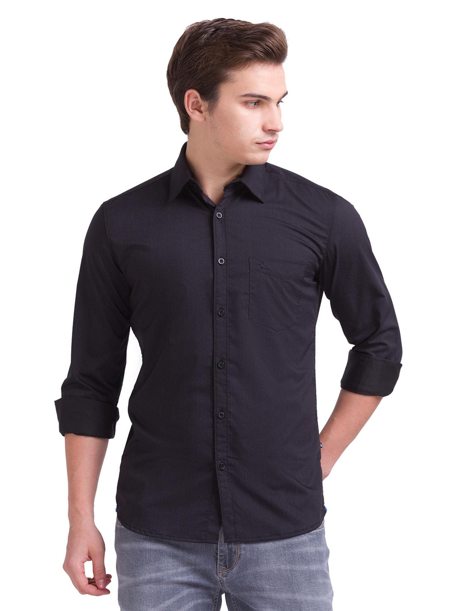 black casual shirt